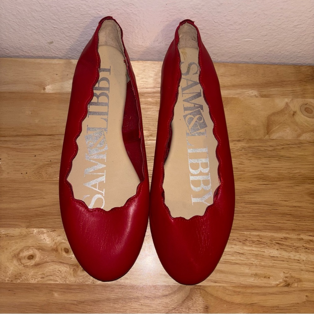 Sam & Libby Red Scalloped Ballet Flats